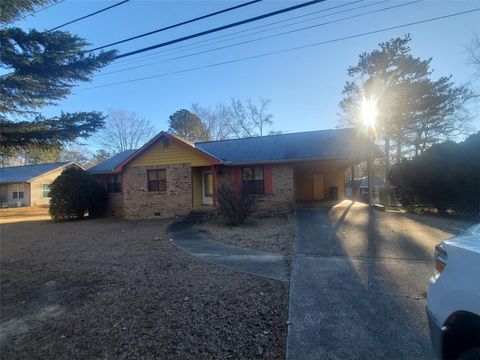 A home in Douglasville