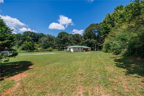 Homes For Sale - 2140 Wilkie Road<br/> Alpharetta, GA 30004