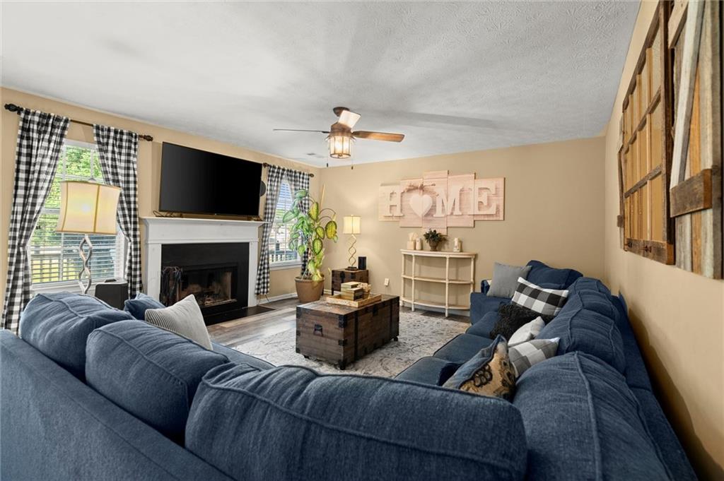 423 Blackbird Way, Hampton, Georgia image 13