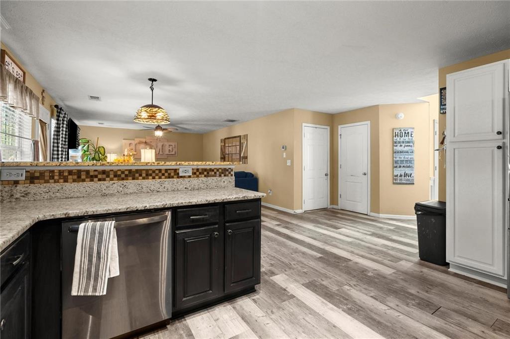 423 Blackbird Way, Hampton, Georgia image 11