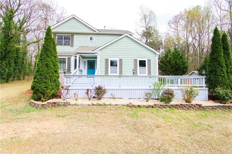 *Back to the market, no fault of the seller.* Welcome to this beautiful, well-maintained, move-in-ready home. The great curb appeal welcomes you in, while the front porch invites you to sit back and enjoy the pine trees surrounding the front yard, offering a beautiful view and privacy and offering three spacious bedrooms and 2.5 bathrooms. The exterior of the home features an expansive driveway for ample parking and a serene backyard with a gazebo measuring 24' x 30'. The gazebo features a fireplace with an electric system already in place, perfect for outdoor activities and entertaining. This home is located in a beautiful neighborhood with no HOA, conveniently located just minutes from schools, shopping, and the I-75 interstate for easy commuting.