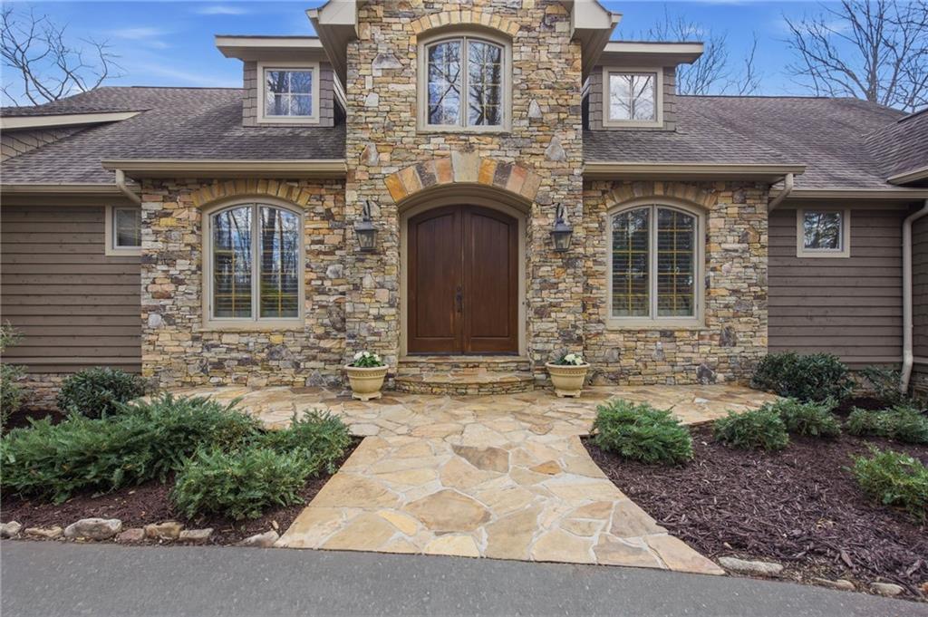 840 Mcelroy Mountain Drive