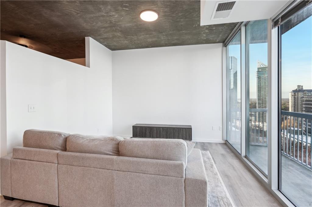 3324 Peachtree Road NE 1503