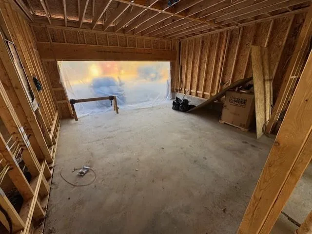 East Point, Georgia 30344, United States, 4 Bedrooms Bedrooms, ,4 BathroomsBathrooms,Residential,Active,6705