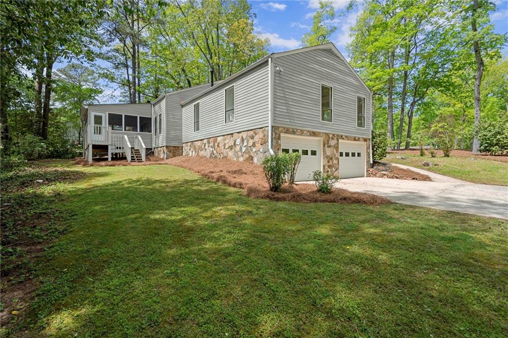 3510 Holliglen Drive, Marietta, Georgia image 29