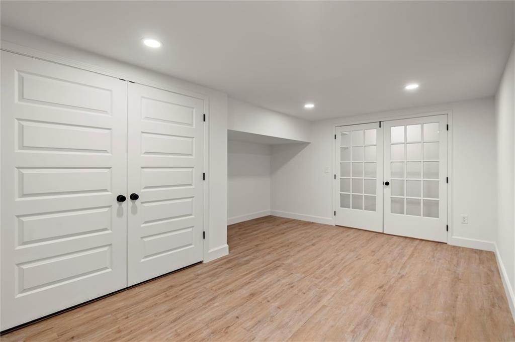 3510 Holliglen Drive, Marietta, Georgia image 26