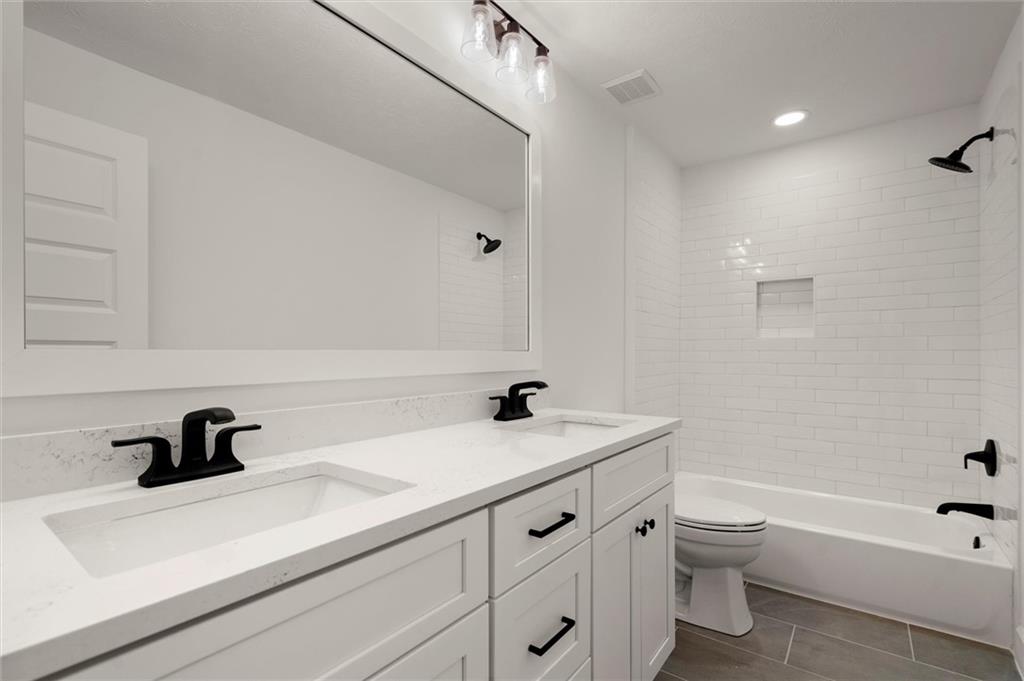 3510 Holliglen Drive, Marietta, Georgia image 23