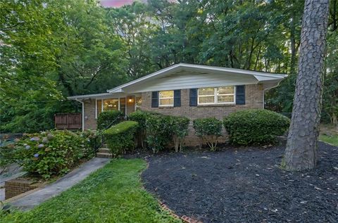 2286 Capehart Circle NE Atlanta GA 30345