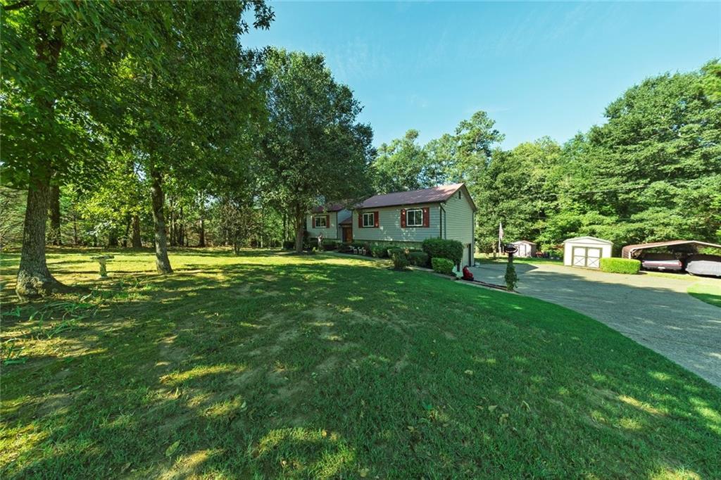 101 Holly Creek Court
