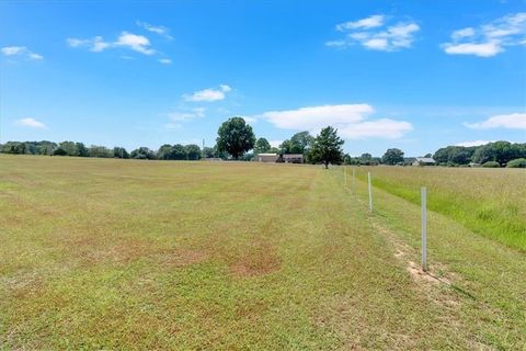 A home in Cedartown