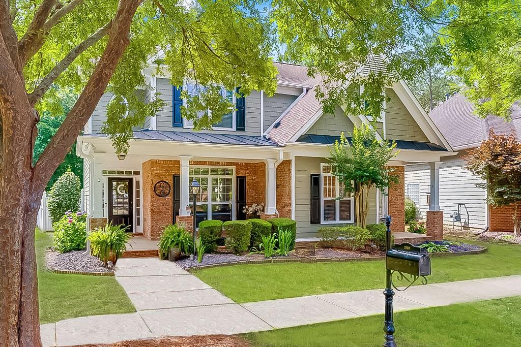 3900 Baluster Court