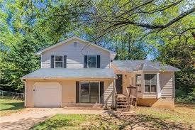 Homes For Sale - 6202 Saint Christophers Court<br/> Lithonia, GA 30058