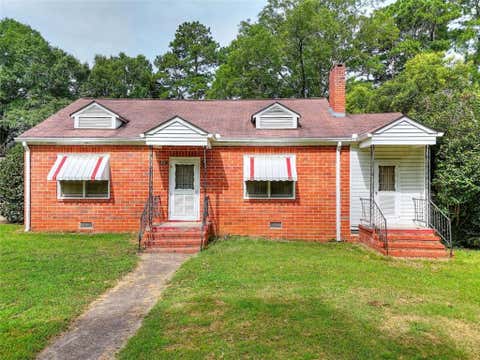 Homes For Sale - 117 Ford Street<br/> Monroe, GA 30655
