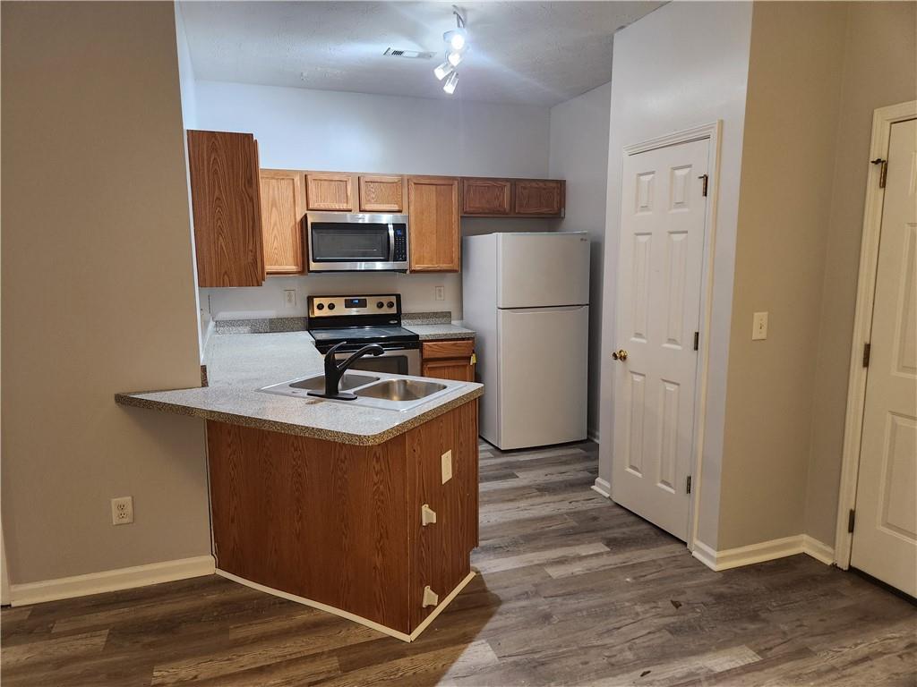 1545 Eastern Sunrise Lane