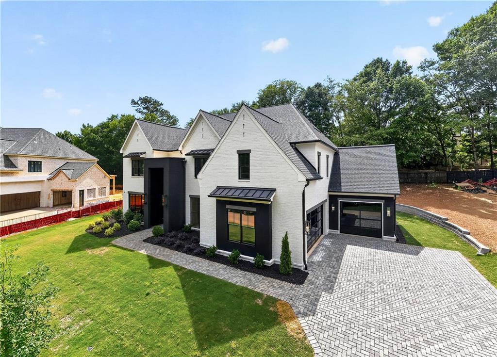 423 Lynne Circle