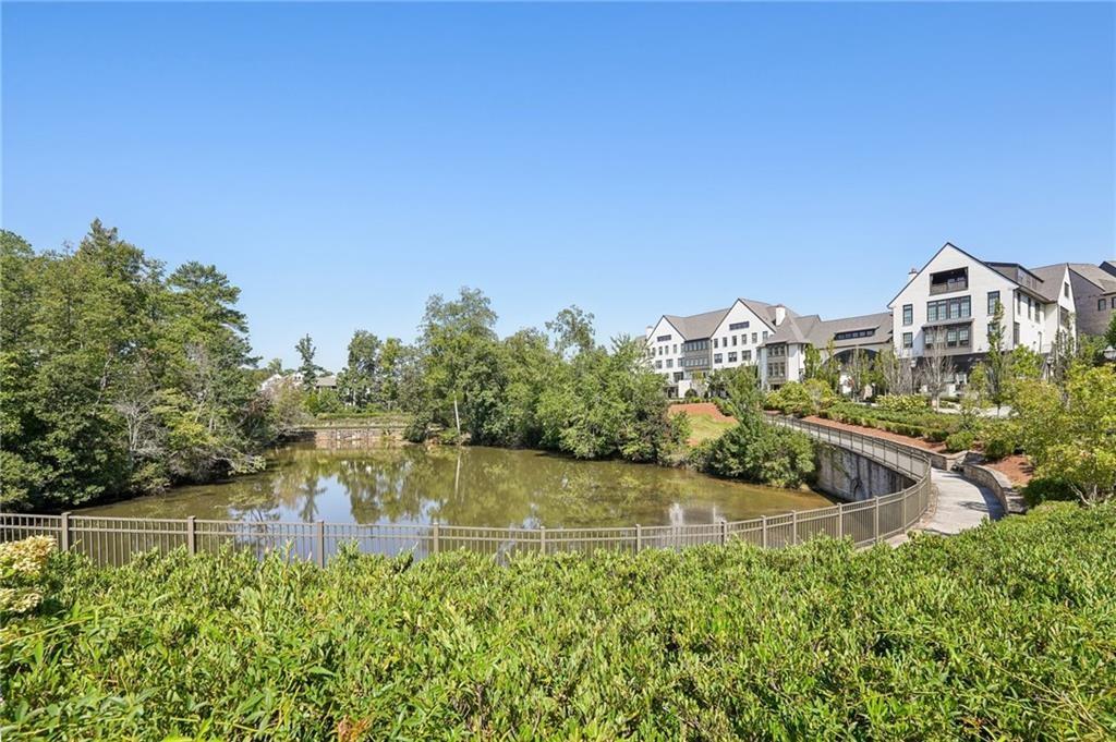 6635 Beacon Drive, Atlanta, Georgia image 34