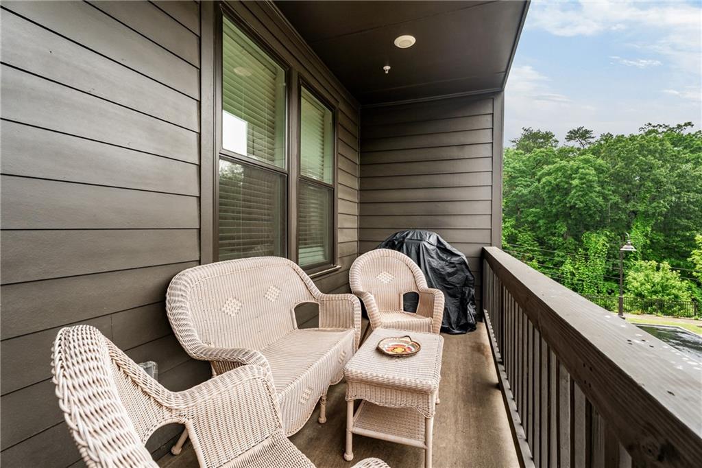 6635 Beacon Drive, Atlanta, Georgia image 27