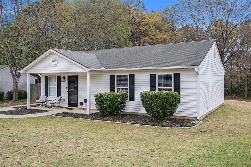 315 Dreamland Court, Winder, Georgia image 2