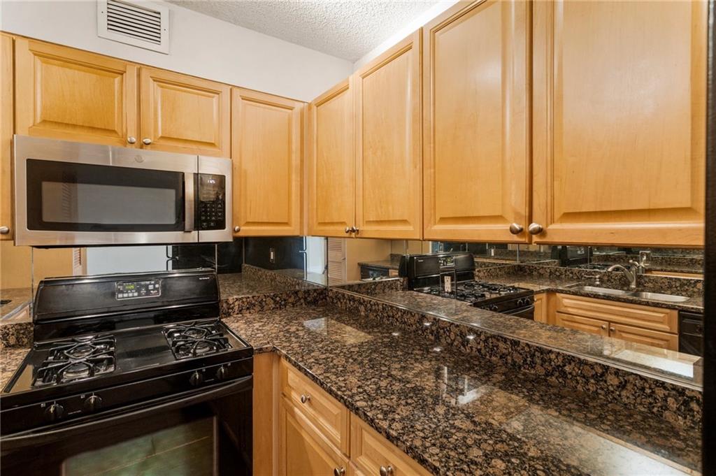 2479 Peachtree Road #605, Atlanta, Georgia image 9