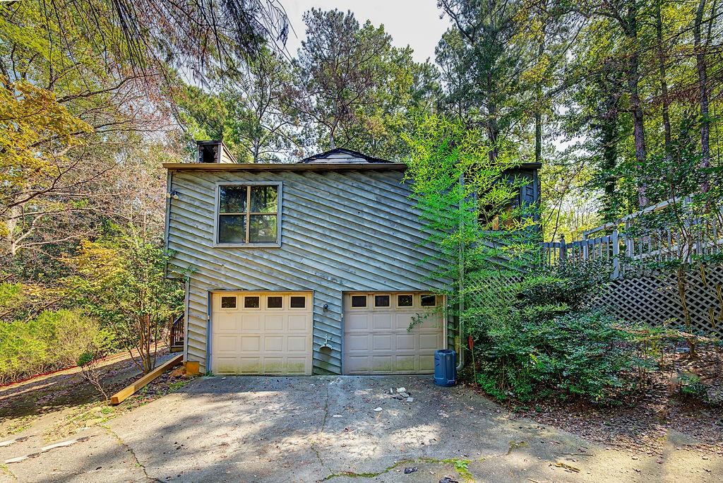 2615 Rocky Springs Drive