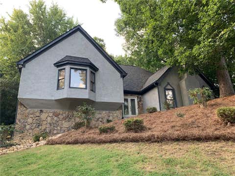 Homes For Sale - 210 Wessex Court<br/> Sandy Springs, GA 30328