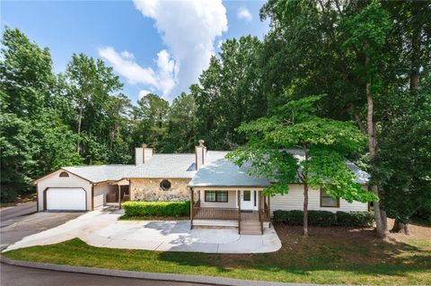 Homes For Sale - 1929 Sharon Road Rd<br/> Cumming, GA 30041