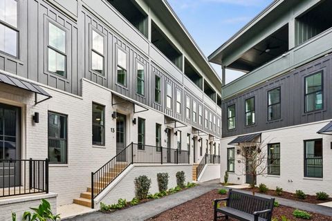 1160 Boulevard SE 13 Atlanta GA 30312