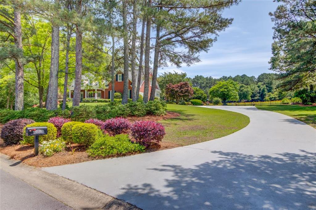 1292 GREEN TURF Drive