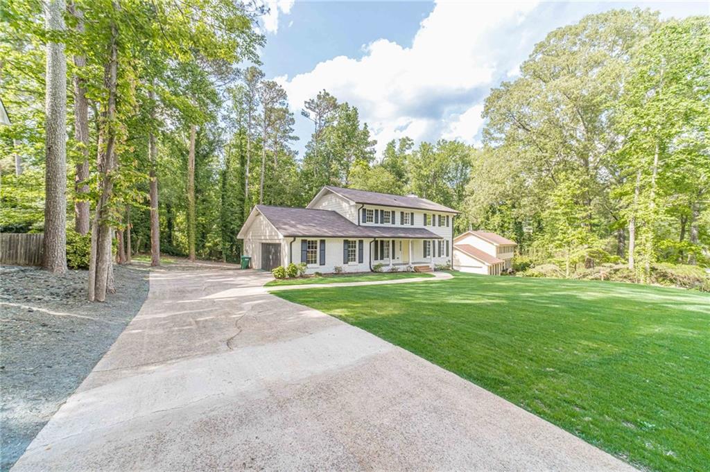 4367 Cedar Wood Drive, Lilburn, Georgia image 6