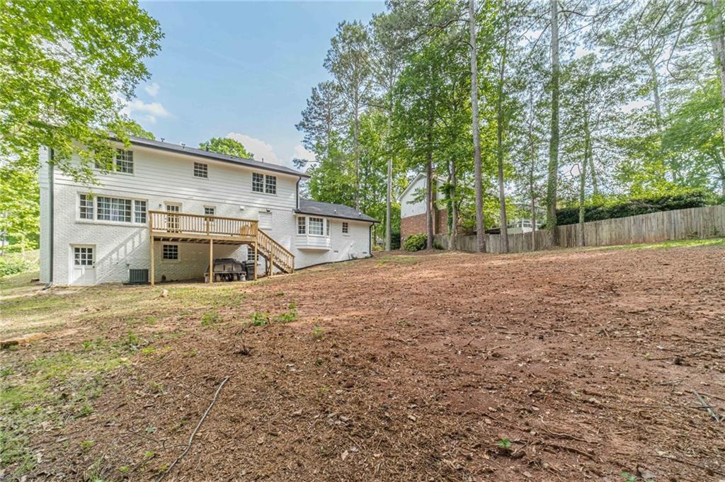 4367 Cedar Wood Drive, Lilburn, Georgia image 50