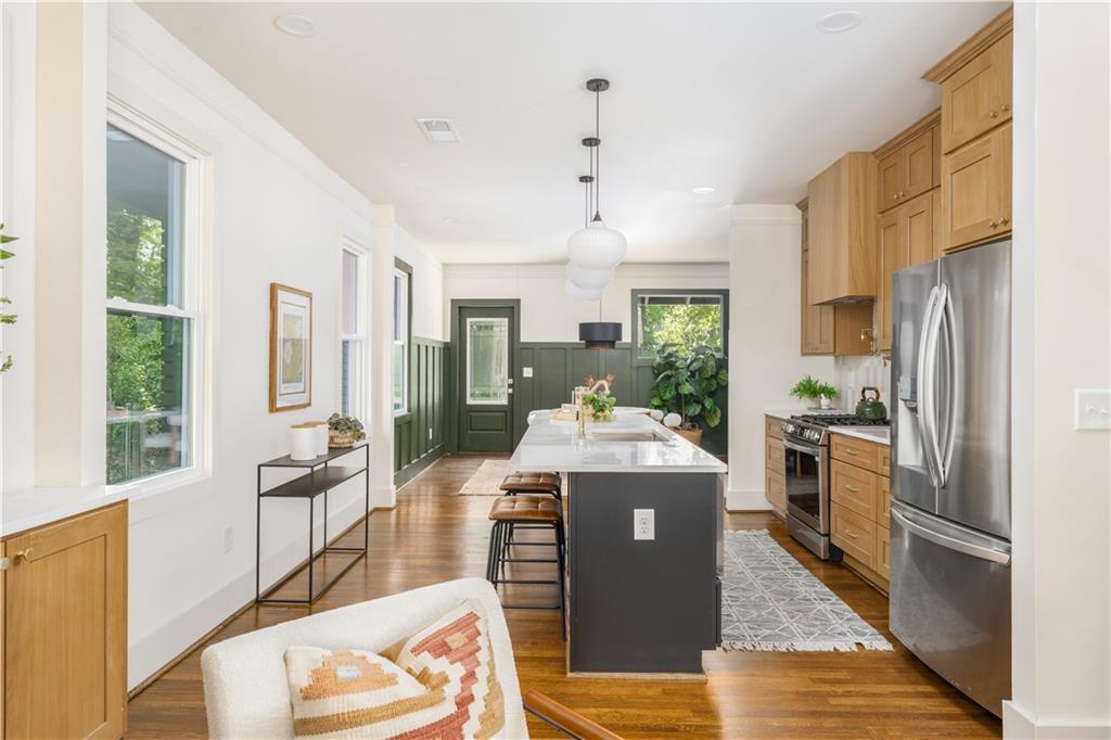 1395 Hartford Avenue, Atlanta, Georgia image 7