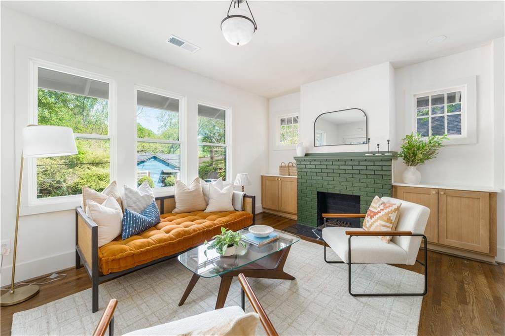 1395 Hartford Avenue, Atlanta, Georgia image 3
