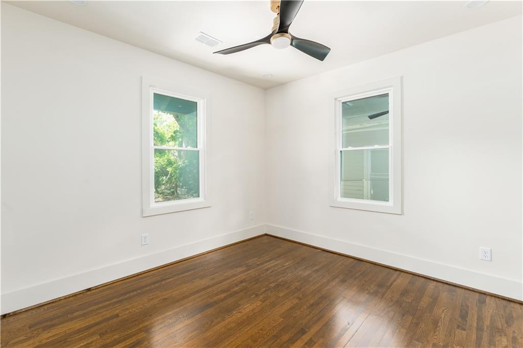 1395 Hartford Avenue, Atlanta, Georgia image 16