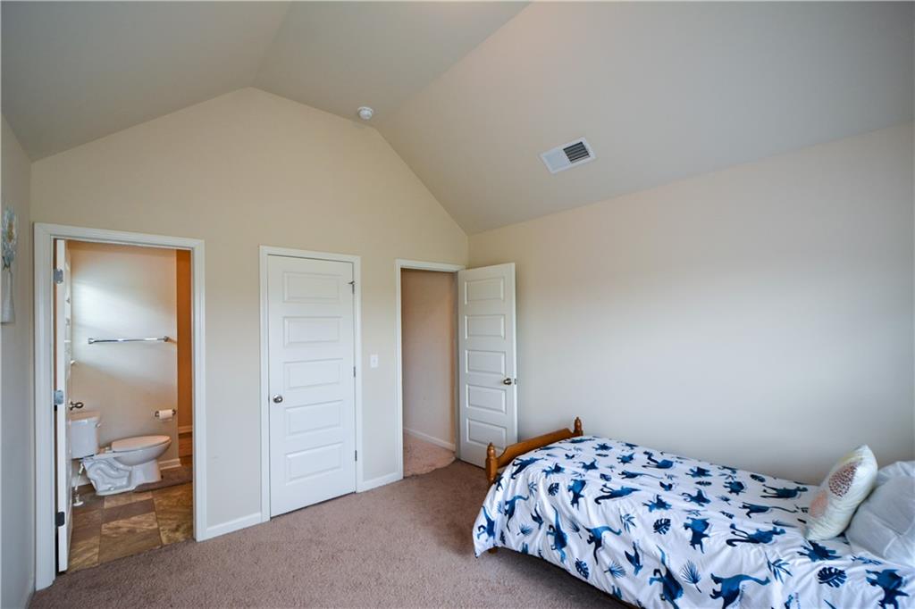 6816 Diamond Drive, Rex, Georgia image 23
