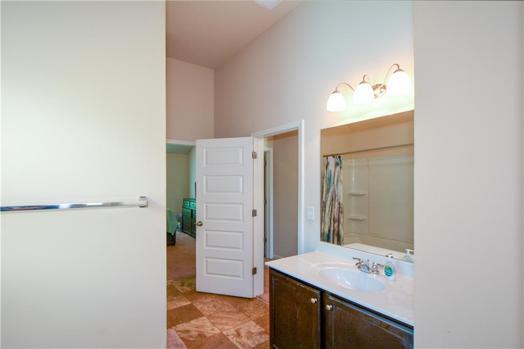 6816 Diamond Drive, Rex, Georgia image 25