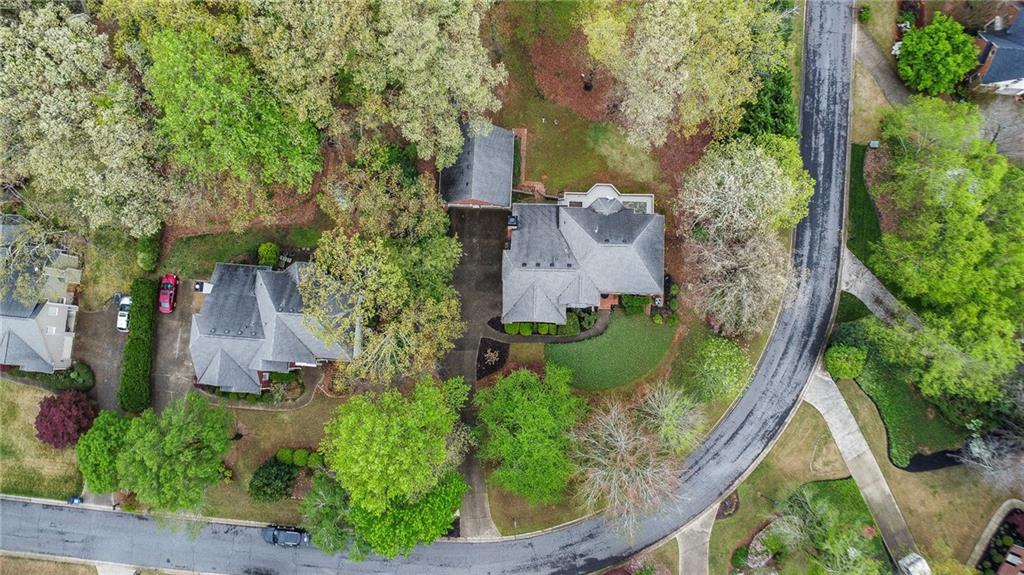 6450 Oak Valley Drive, Cumming, Georgia image 2