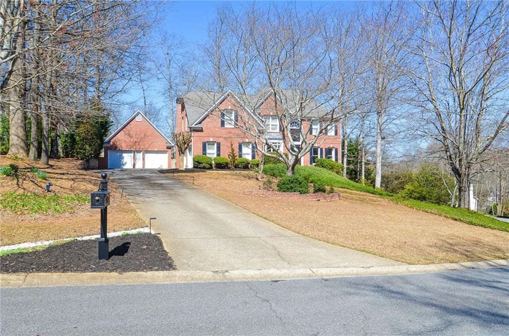 6450 Oak Valley Drive, Cumming, Georgia image 3