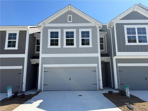 Townhouse For Sale - 5143 Longview Run<br/> Decatur, GA 30035
