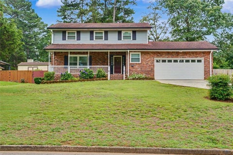 Homes For Sale - 2151 Lisbon Lane<br/> Jonesboro, GA 30236