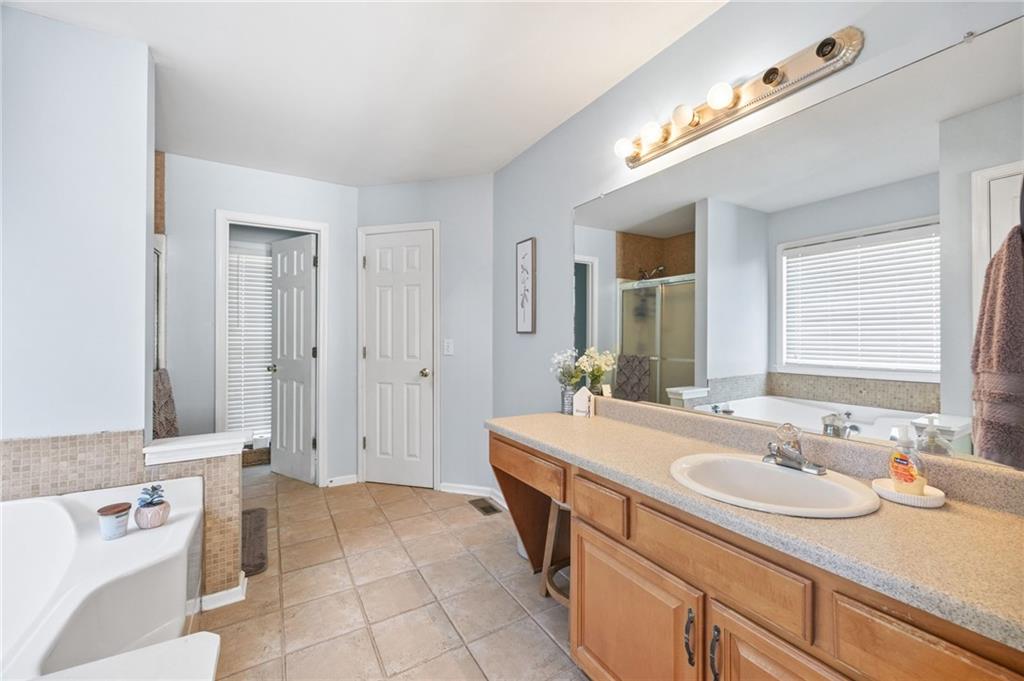 840 Whitby Drive, Douglasville, Georgia image 22