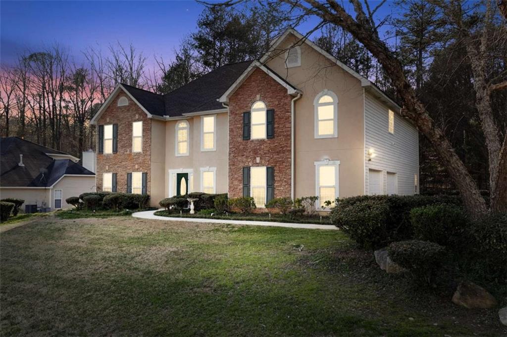 3920 Vine Gate Drive, Lithonia, Georgia image 3