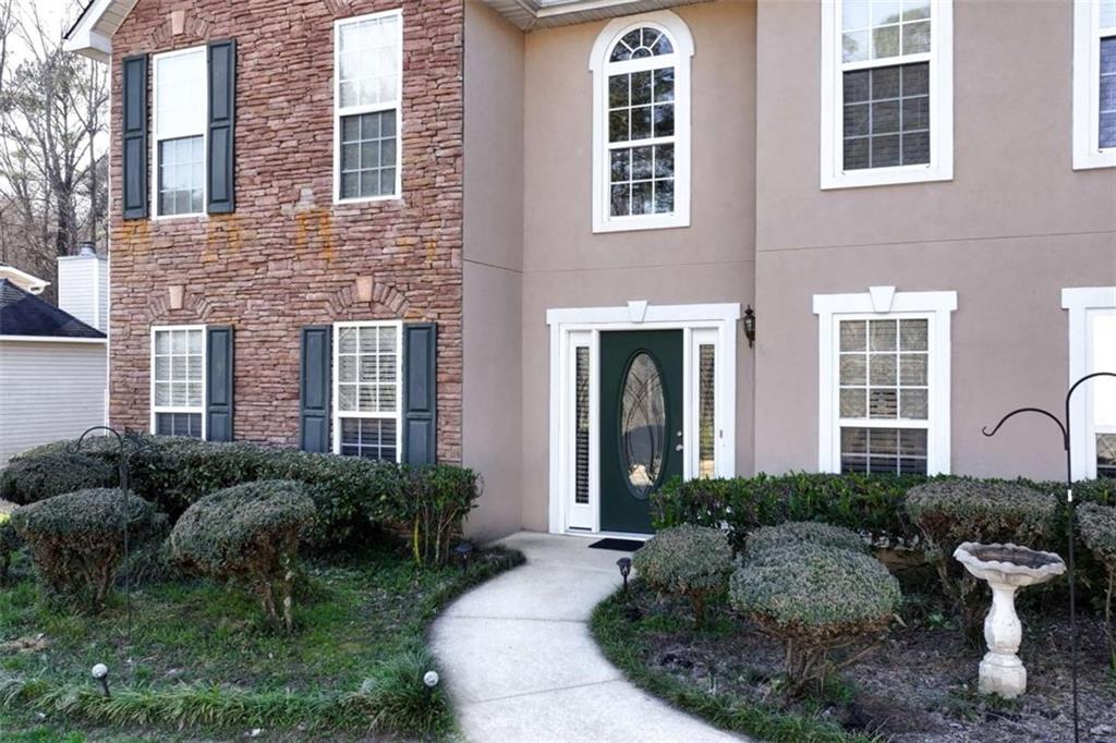 3920 Vine Gate Drive, Lithonia, Georgia image 4