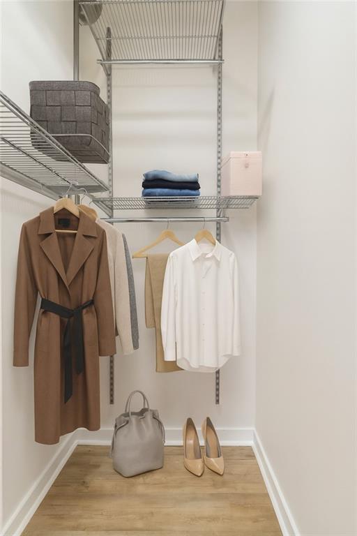 572 Edgewood Avenue NE 106