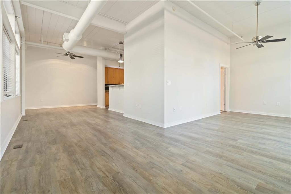 572 Edgewood Avenue NE 106