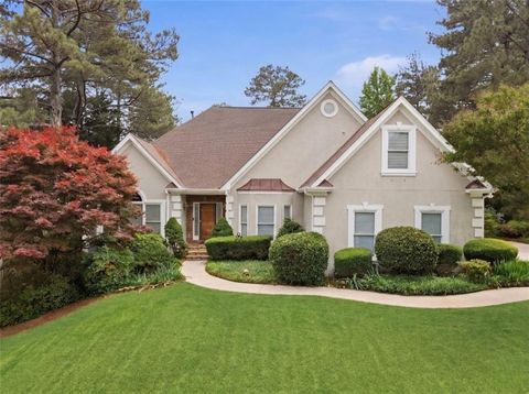 Homes For Sale - 3725 Ridgeway Terrace<br/> Suwanee, GA 30024