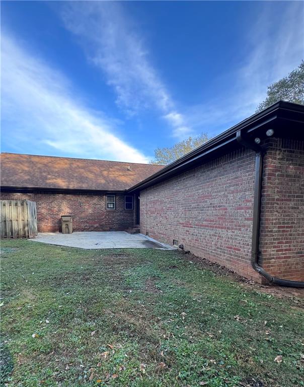 752 MOON BRIDGE Road