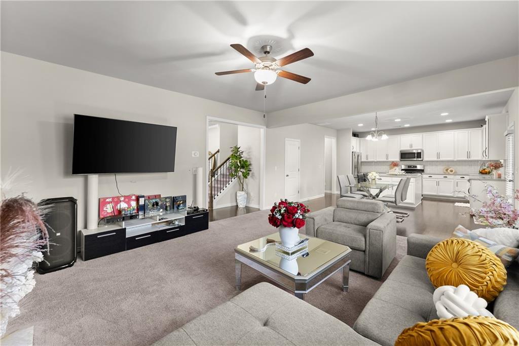 2228 Lakeview Bend Way