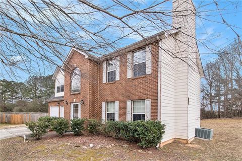 A home in Ellenwood