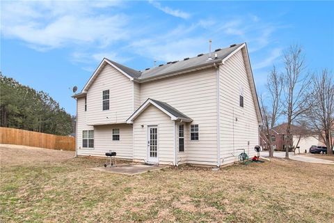 A home in Ellenwood