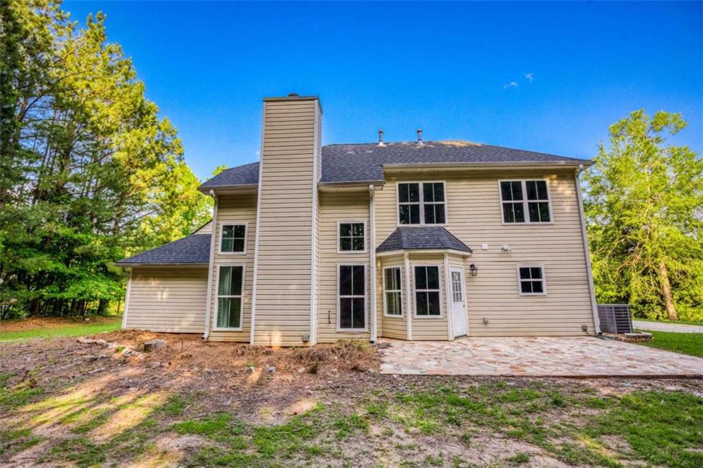 4085 Fawn Valley Drive, Loganville, Georgia image 8